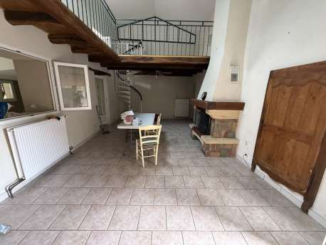 Maison T5 avec jardin - SMARVES 