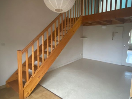 Appartement T2 avec mezzanine - BLOSSAC