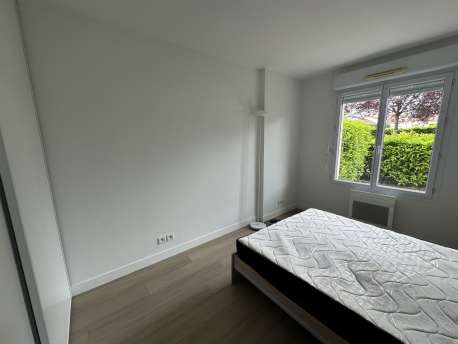 Appartement T2 bis meublé avec jardin et parking 