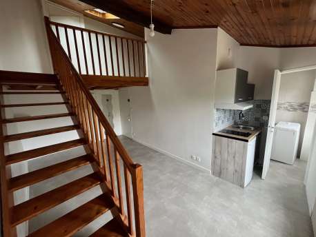 Appartement T2 en mezzanine - centre ville 